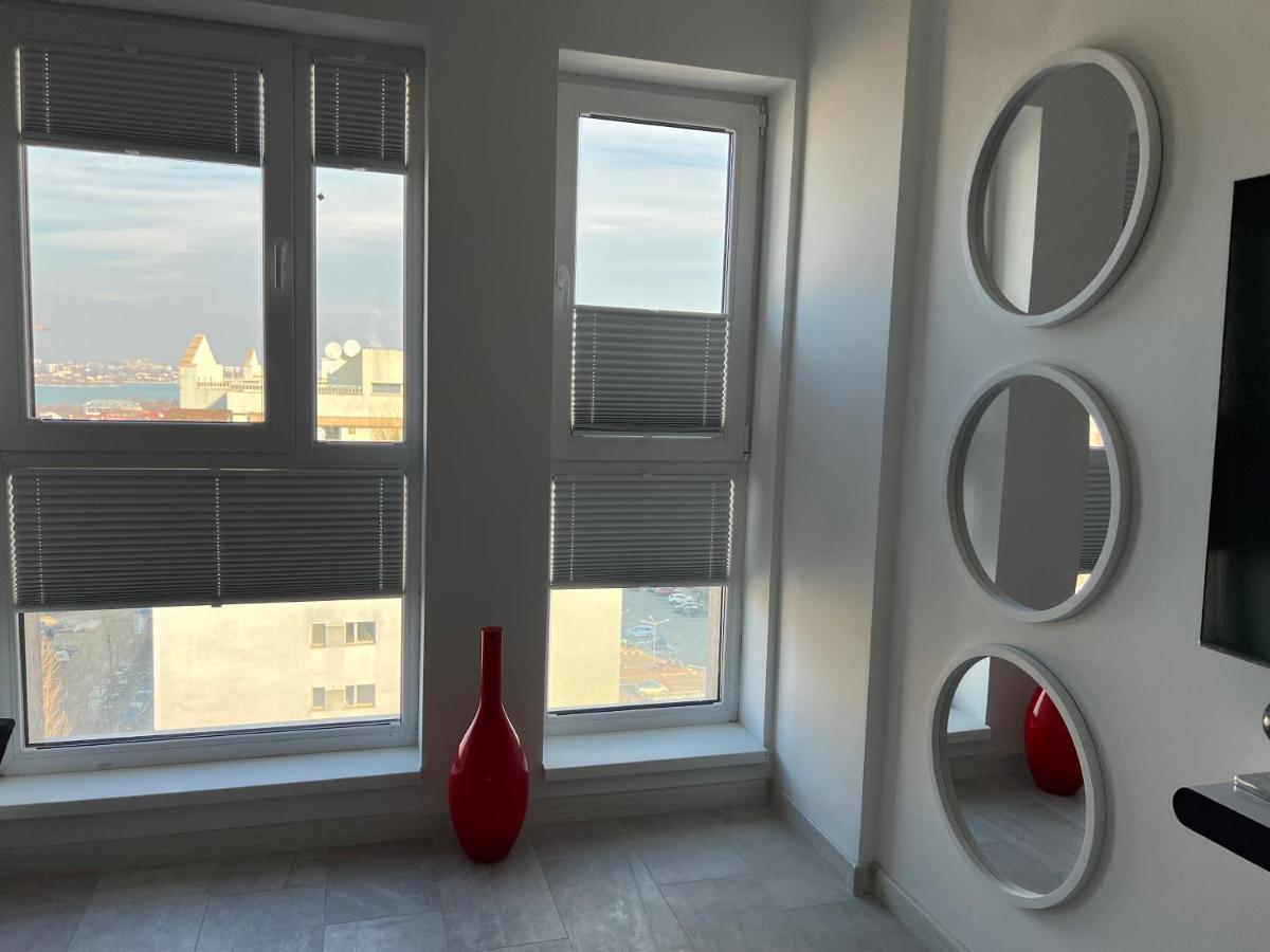 Fancy Penthouse Studio With Lakeview W10 ブカレスト エクステリア 写真
