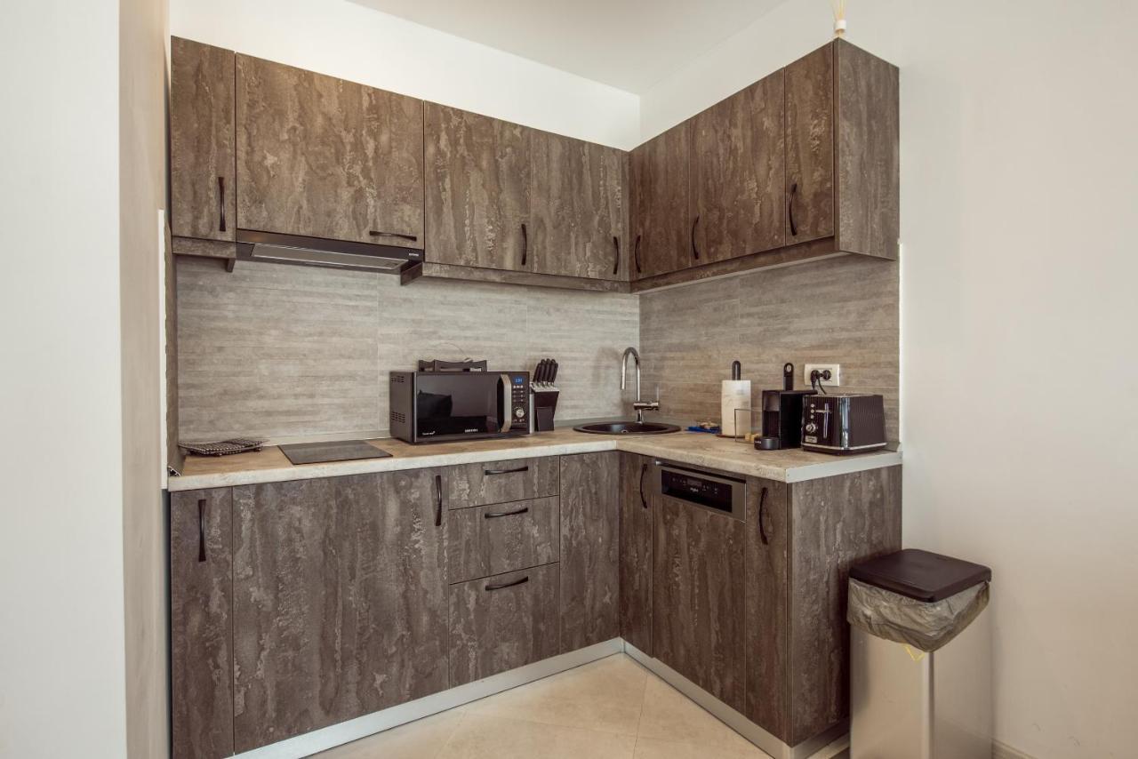 Fancy Penthouse Studio With Lakeview W10 ブカレスト エクステリア 写真