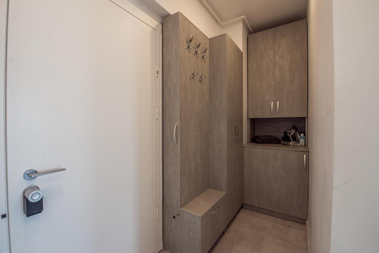 Fancy Penthouse Studio With Lakeview W10 ブカレスト エクステリア 写真